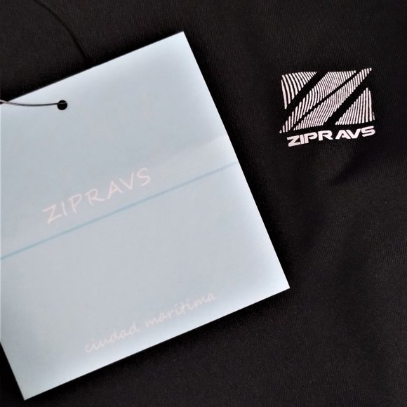 NWT High Performance Active Wear Compression Shirt (XL) - Picture 4 of 9